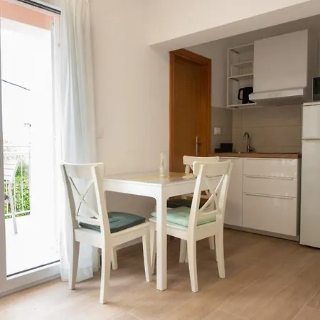 Charming Duce * Omiš