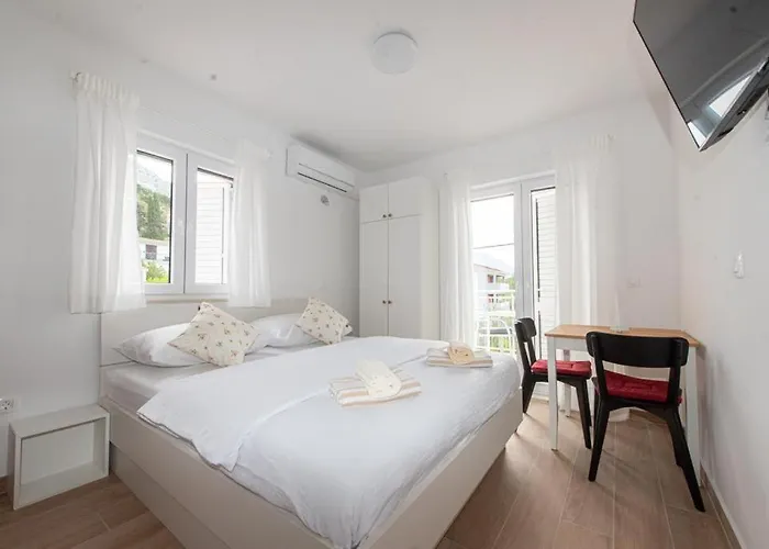 Charming Duce * Omiš