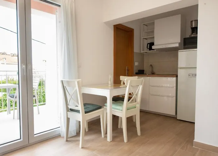 Charming Duce * Omiš