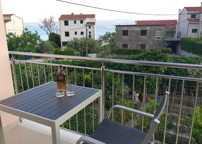 Charming Duce Apartamento Omiš